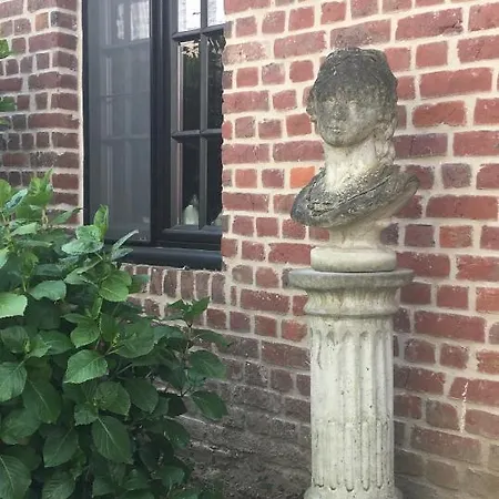 Cuerne Bed & Breakfast Kuurne